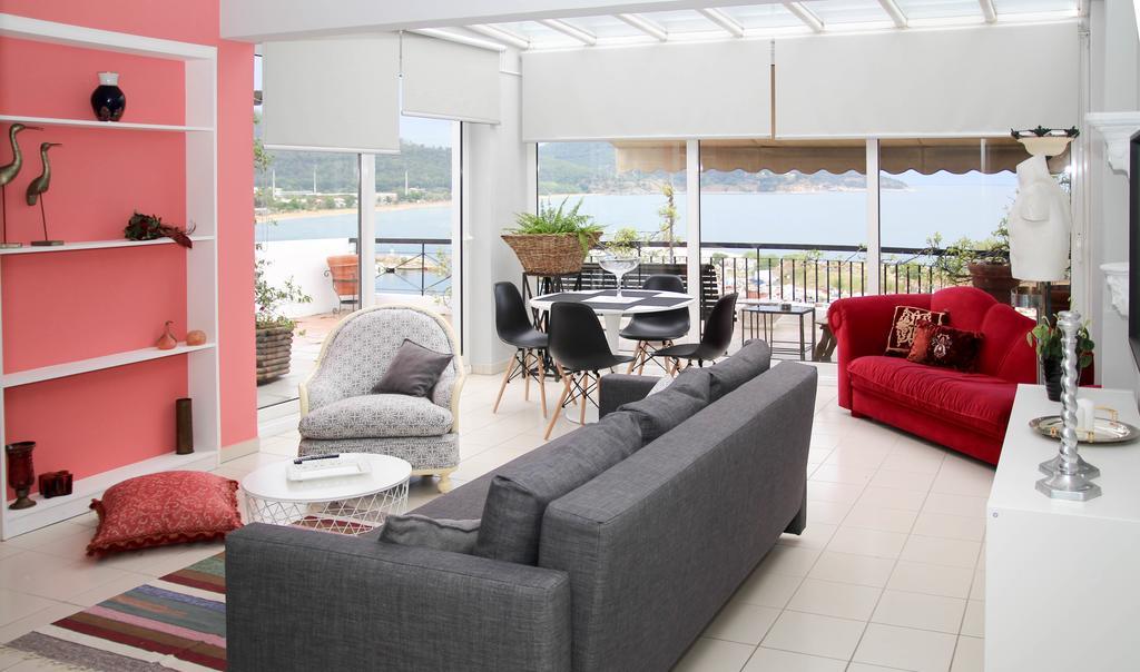 Port View Suites Kavála ภายนอก รูปภาพ