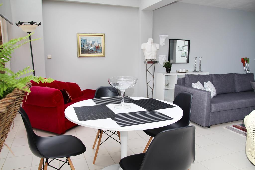 Port View Suites Kavála ภายนอก รูปภาพ